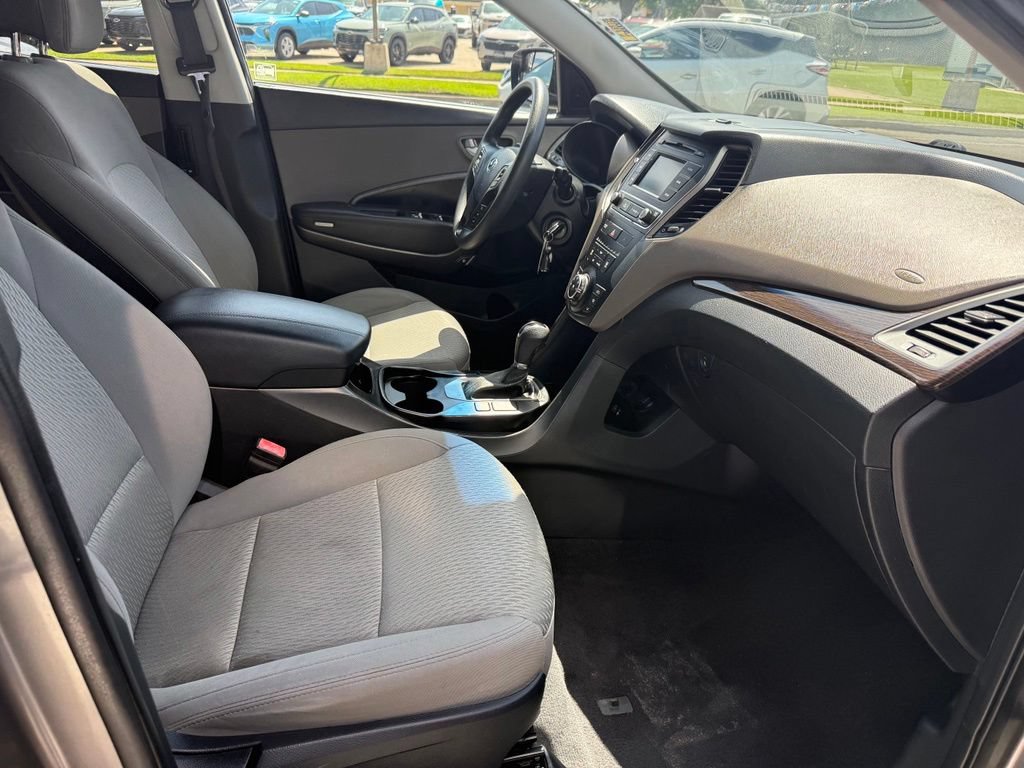Used 2018 Hyundai Santa Fe Sport FWD image 25
