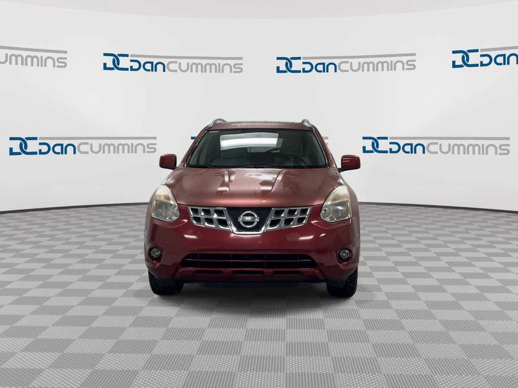 Used 2011 Nissan Rogue SV w/ Premium Pkg image 3