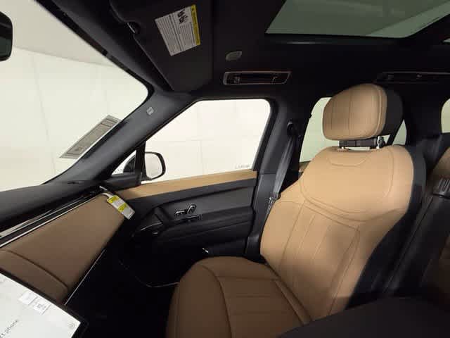New 2027 Land Rover Range Rover Sport Dynamic SE AWD/4WD image 17