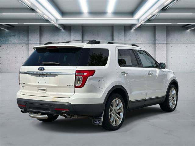 Used 2014 Ford Explorer Limited w/ Equipment Group 301A AWD/4WD image 6