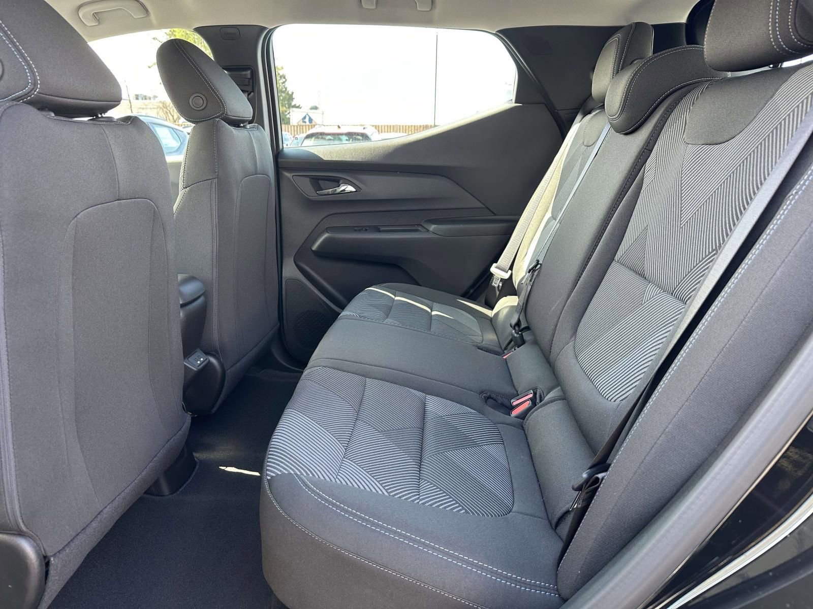 New 2027 Chevrolet Bolt LT w/ Comfort Package image 21