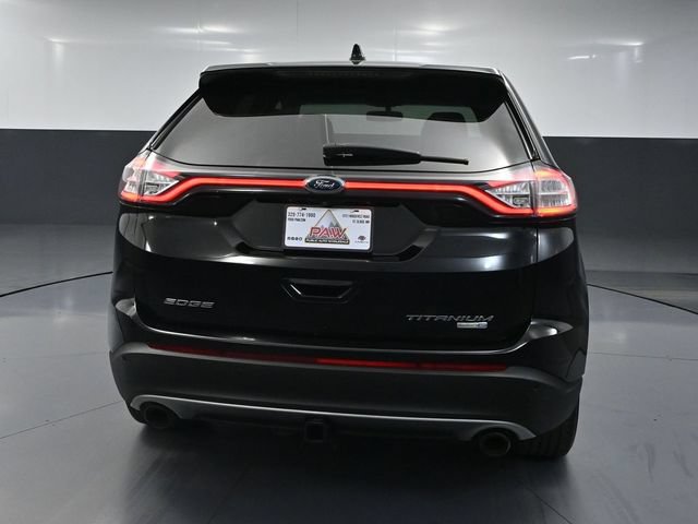 Used 2016 Ford Edge Titanium w/ Technology Package AWD/4WD image 4