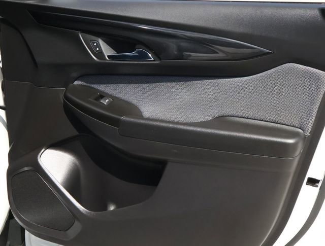 Used 2025 Chevrolet TrailBlazer LT w/ Convenience Package image 15