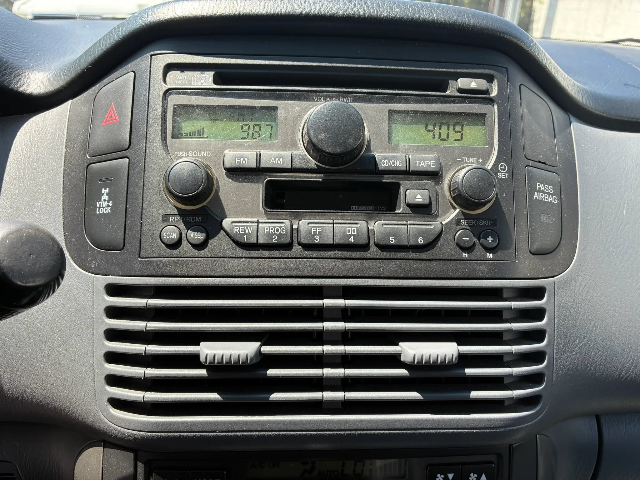 Used 2005 Honda Pilot EX-L image 35