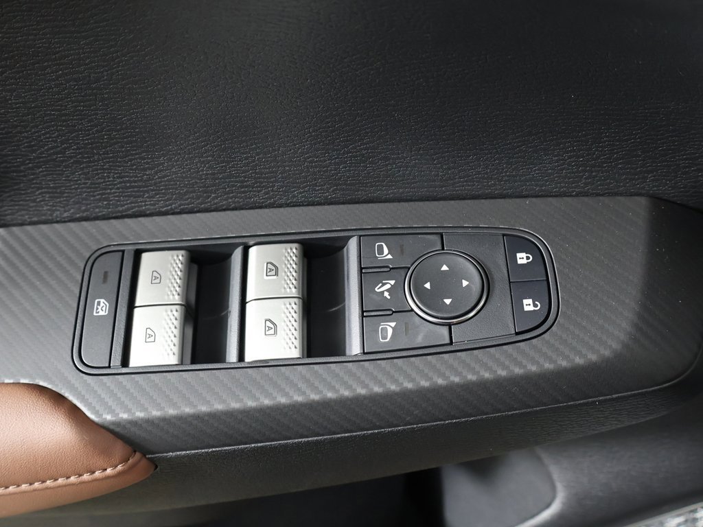 New 2026 Mitsubishi Outlander SEL image 42