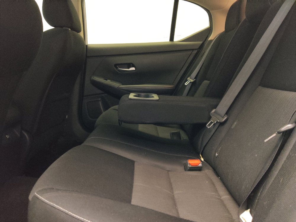 Used 2020 Nissan Sentra SV FWD image 18