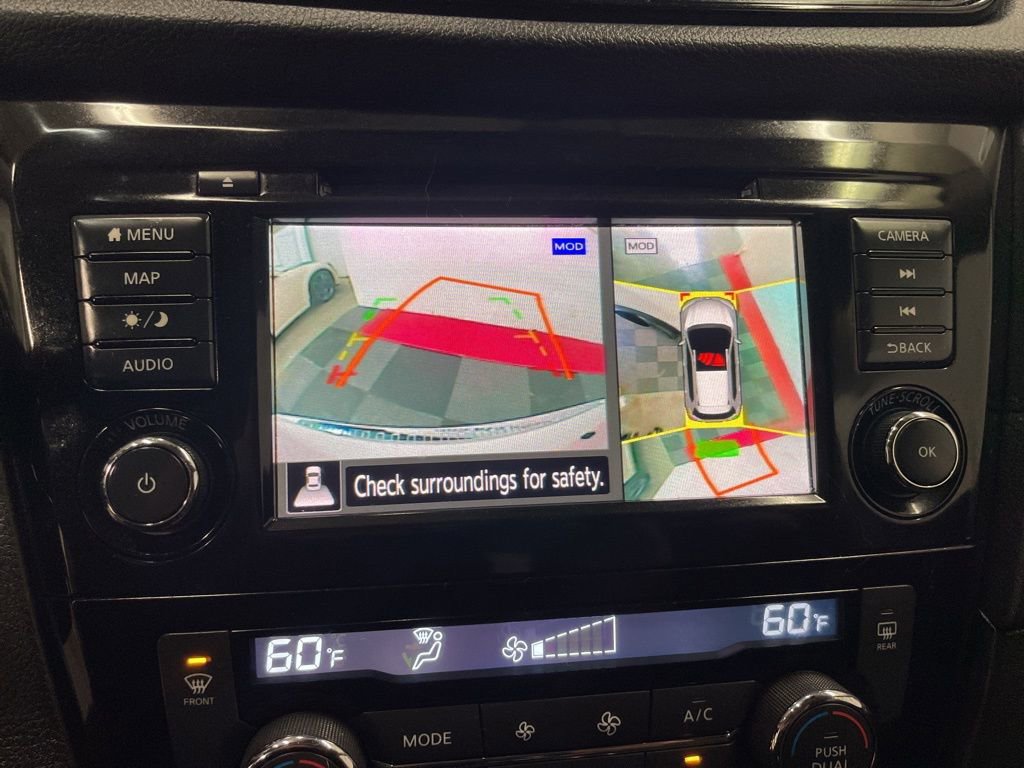 Used 2020 Nissan Rogue SV w/ Premium Package image 26