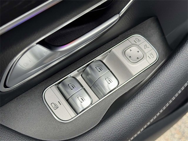 Certified 2025 Mercedes-Benz GLS 450 4MATIC image 18