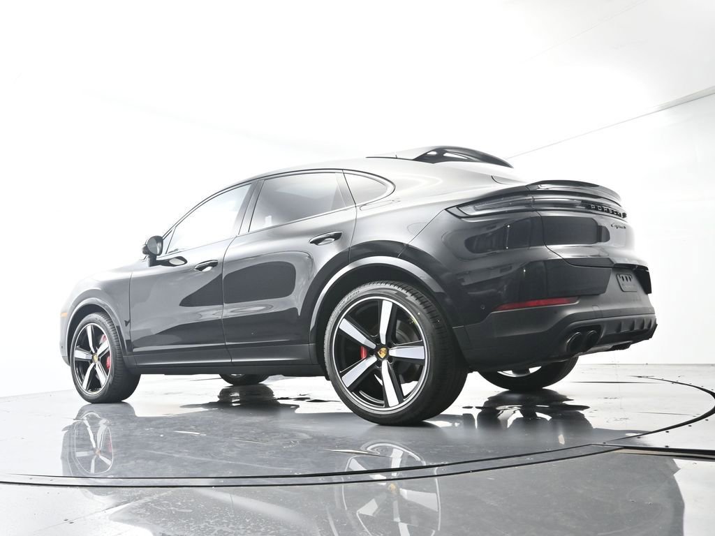 Certified 2024 Porsche Cayenne S AWD/4WD image 48