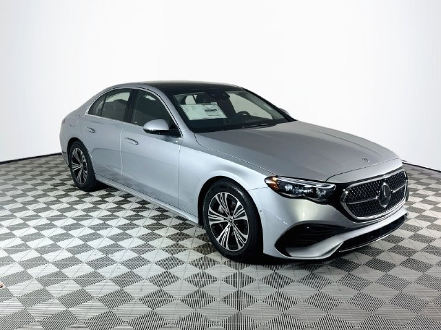 New 2027 Mercedes-Benz E 450 4MATIC Sedan image 1
