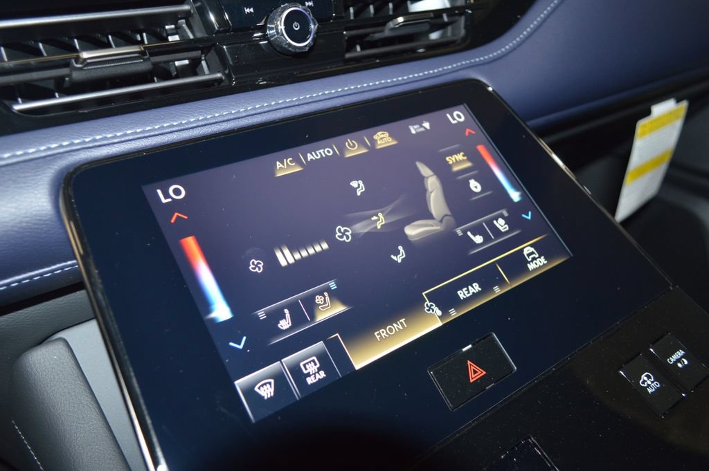 New 2026 INFINITI QX80 4WD w/ Sport Exterior Package image 30