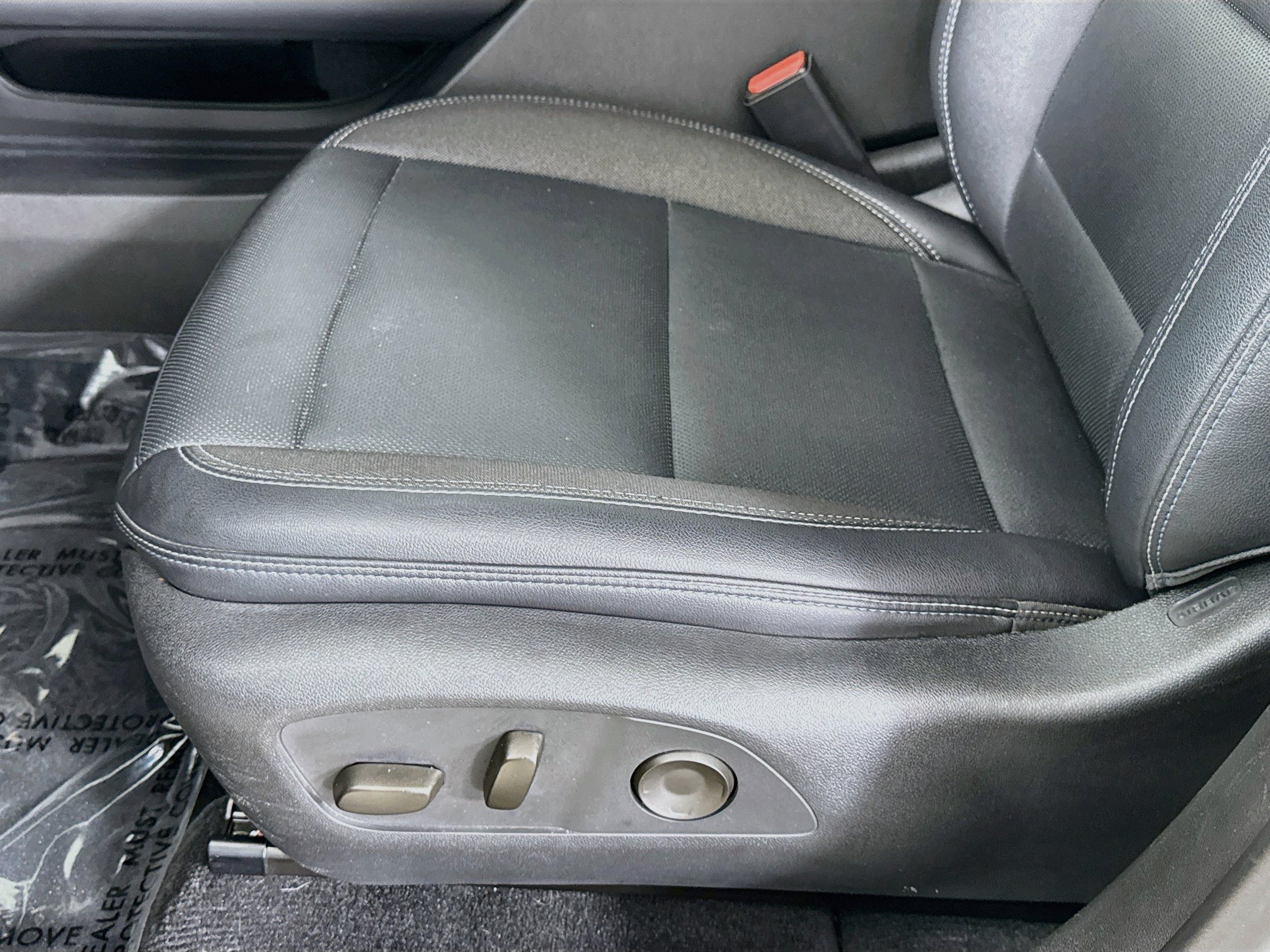 Used 2024 Chevrolet Equinox EV LT AWD/4WD image 22