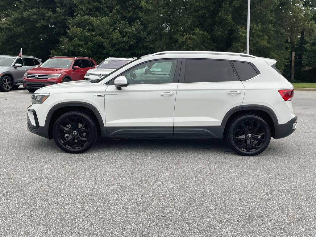Certified 2023 Volkswagen Taos SE FWD image 4