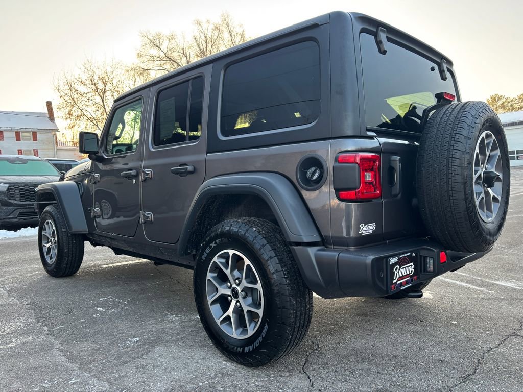Used 2024 Jeep Wrangler Sport S image 7