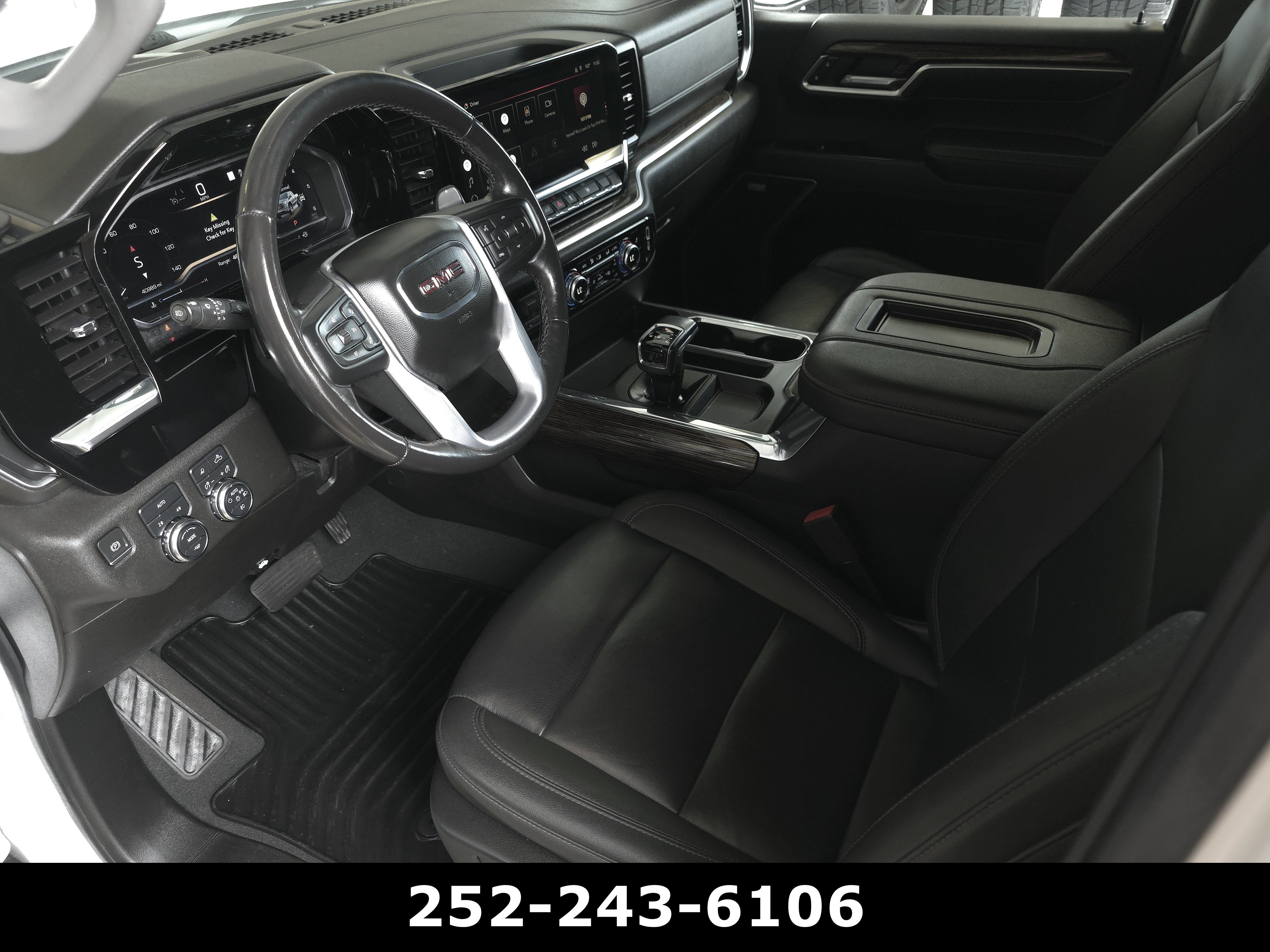 Used 2022 GMC Sierra 1500 Elevation w/ Elevation Premium Package AWD/4WD image 9