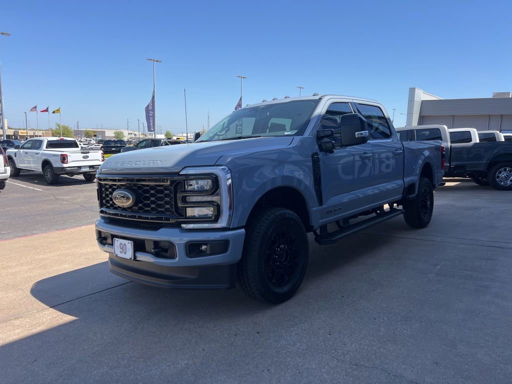 New 2026 Ford F250 Lariat w/ Black Appearance Package image 4
