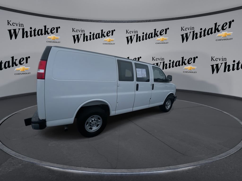 Used 2025 Chevrolet Express 2500 w/ Driver Convenience Package RWD image 8
