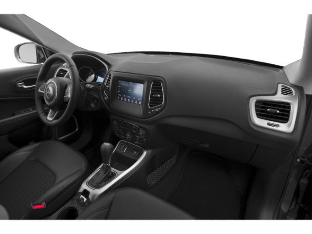 Certified 2019 Jeep Compass Latitude w/ Cold Weather Group image 16