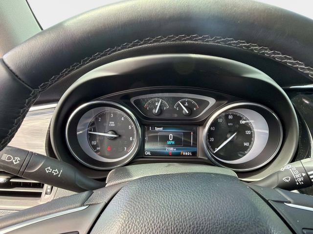 Used 2019 Buick Envision Essence image 29