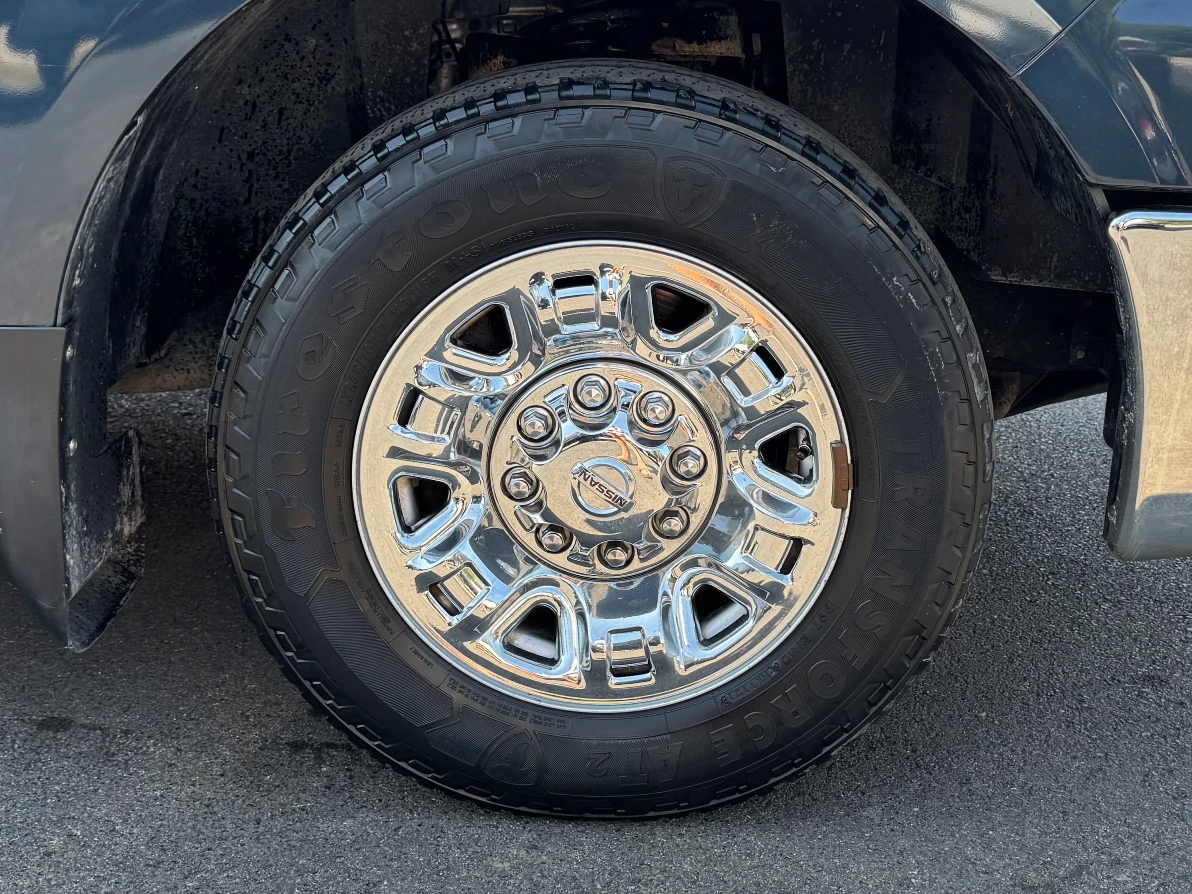 Used 2020 Nissan NV 3500 SL image 10