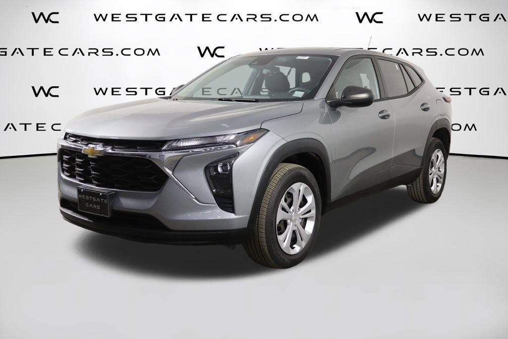 Used 2024 Chevrolet Trax LS w/ Driver Confidence Package