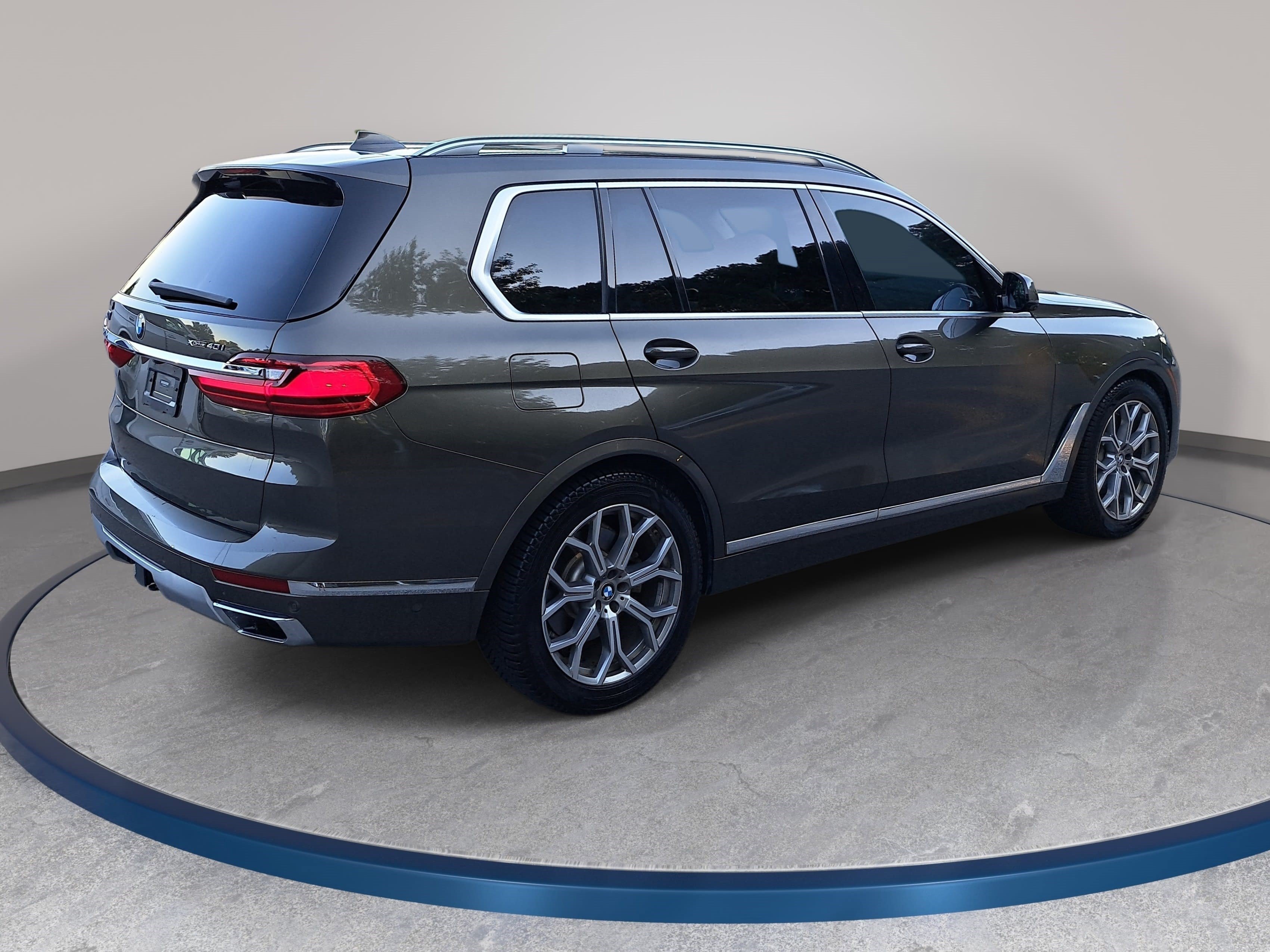 Used 2020 BMW X7 xDrive40i w/ Executive Package AWD/4WD image 5