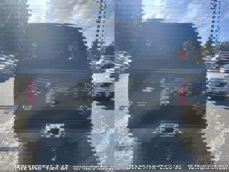 Used 1999 Ford F250 Lariat image 6