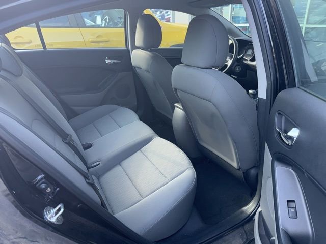 Used 2015 Kia Forte LX image 6