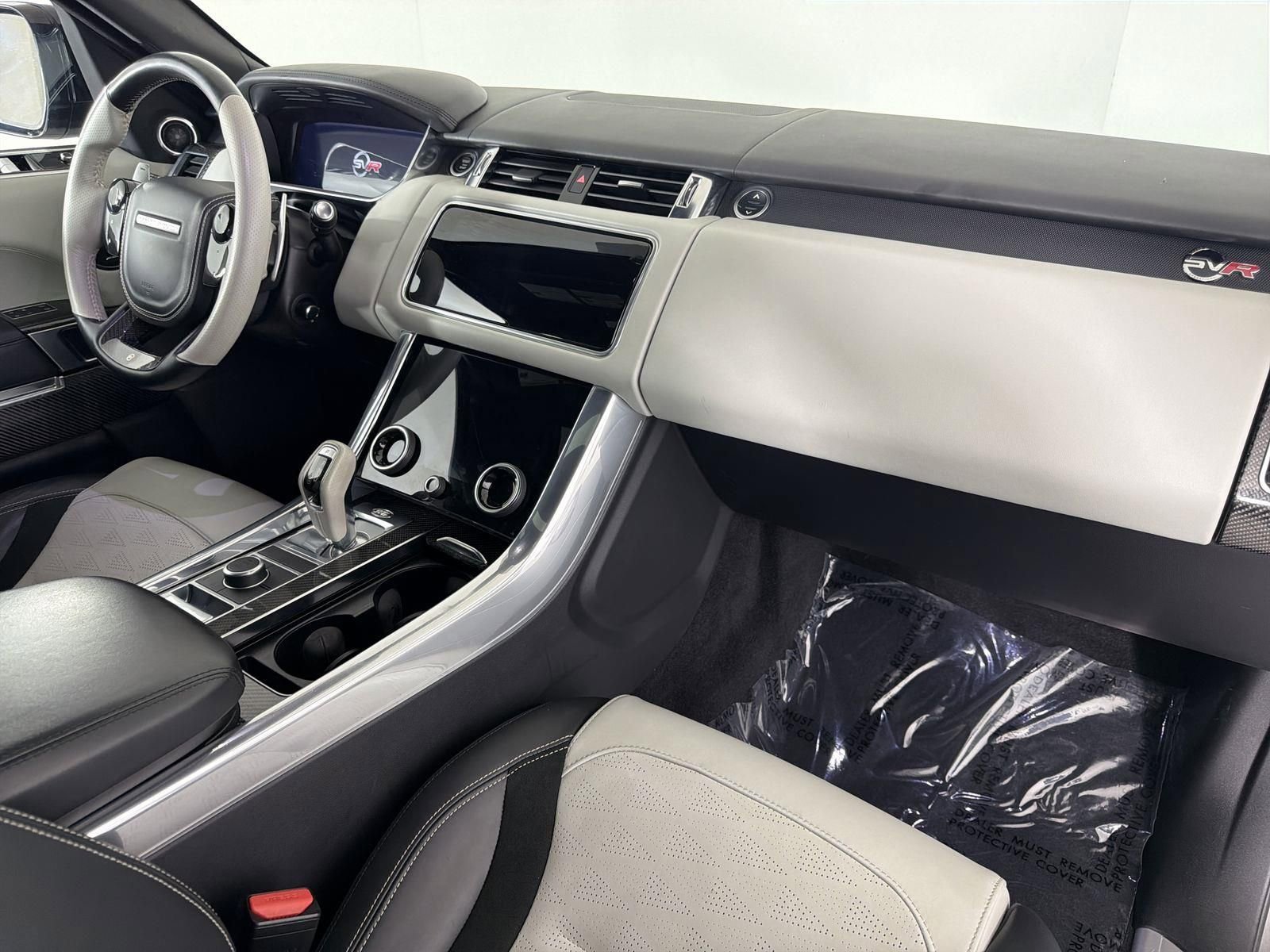 Used 2022 Land Rover Range Rover Sport SVR image 35