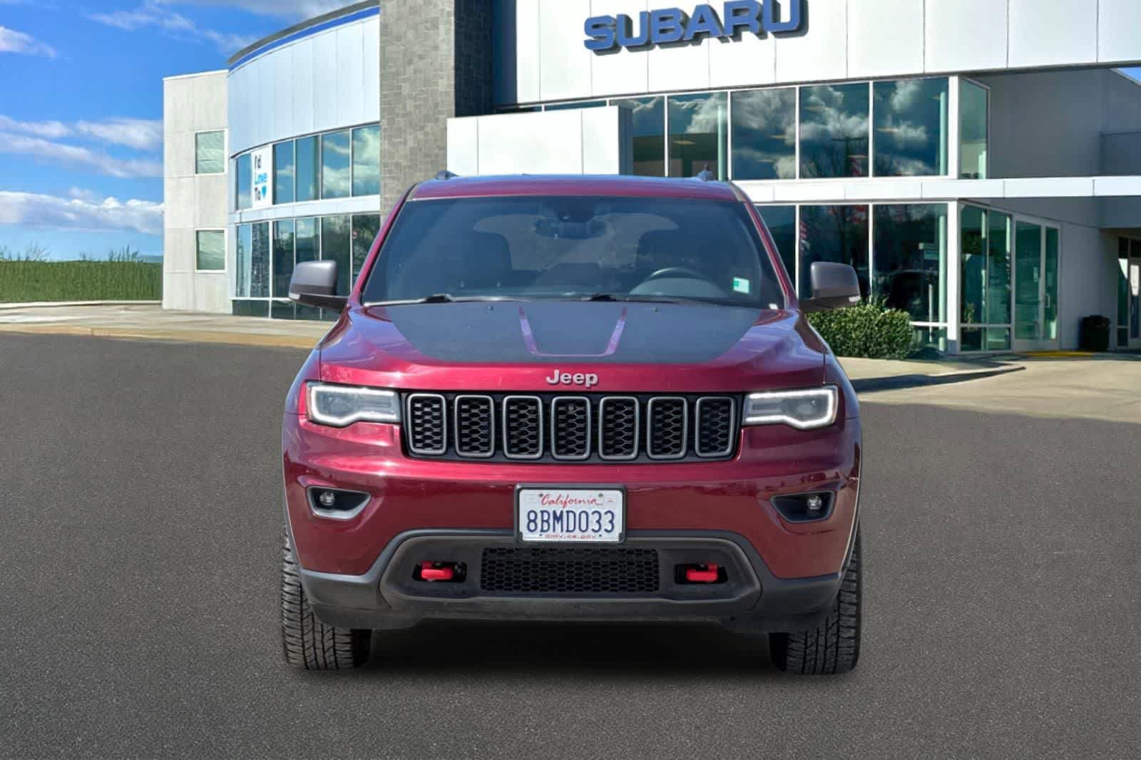 Used 2017 Jeep Grand Cherokee Trailhawk w/ Trailhawk Luxury Group AWD/4WD image 10