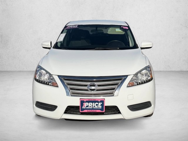 Used 2015 Nissan Sentra SV w/ Navigation Package FWD image 2