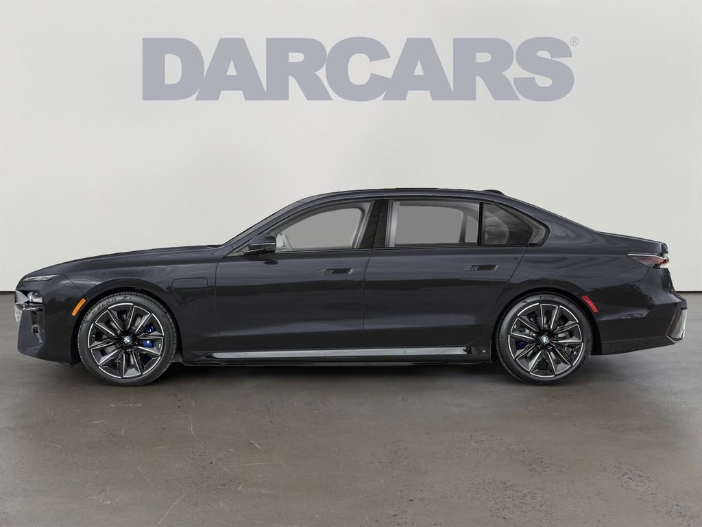 New 2026 BMW 750e xDrive w/ Executive Package image 3
