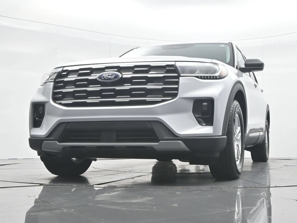 New 2026 Ford Explorer Active w/ Active Comfort Package RWD image 43