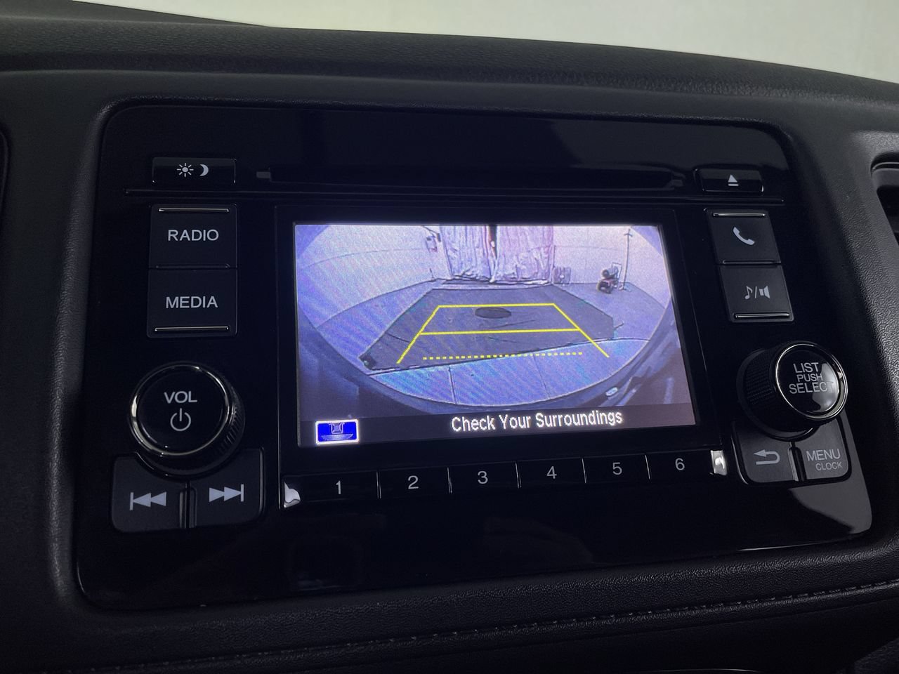 Used 2019 Honda HR-V LX image 16