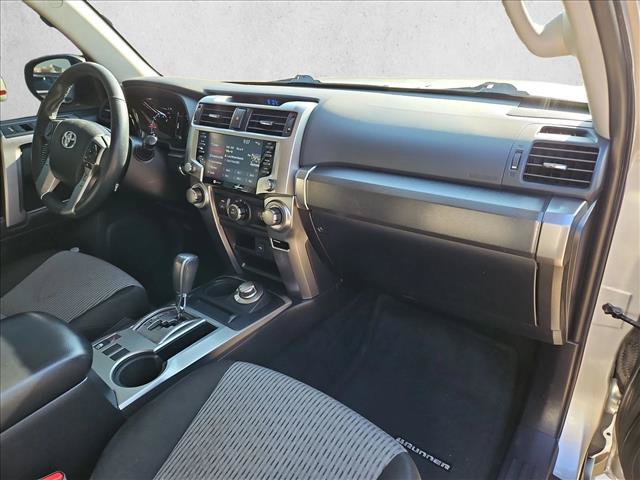 Used 2021 Toyota 4Runner SR5 AWD/4WD image 22