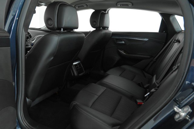 Used 2014 Chevrolet Impala LT w/ Convenience Package image 37