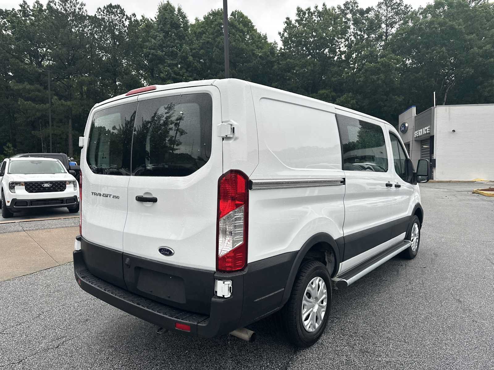 Used 2025 Ford Transit 250 Low Roof w/ Exterior Upgrade Package RWD image 11
