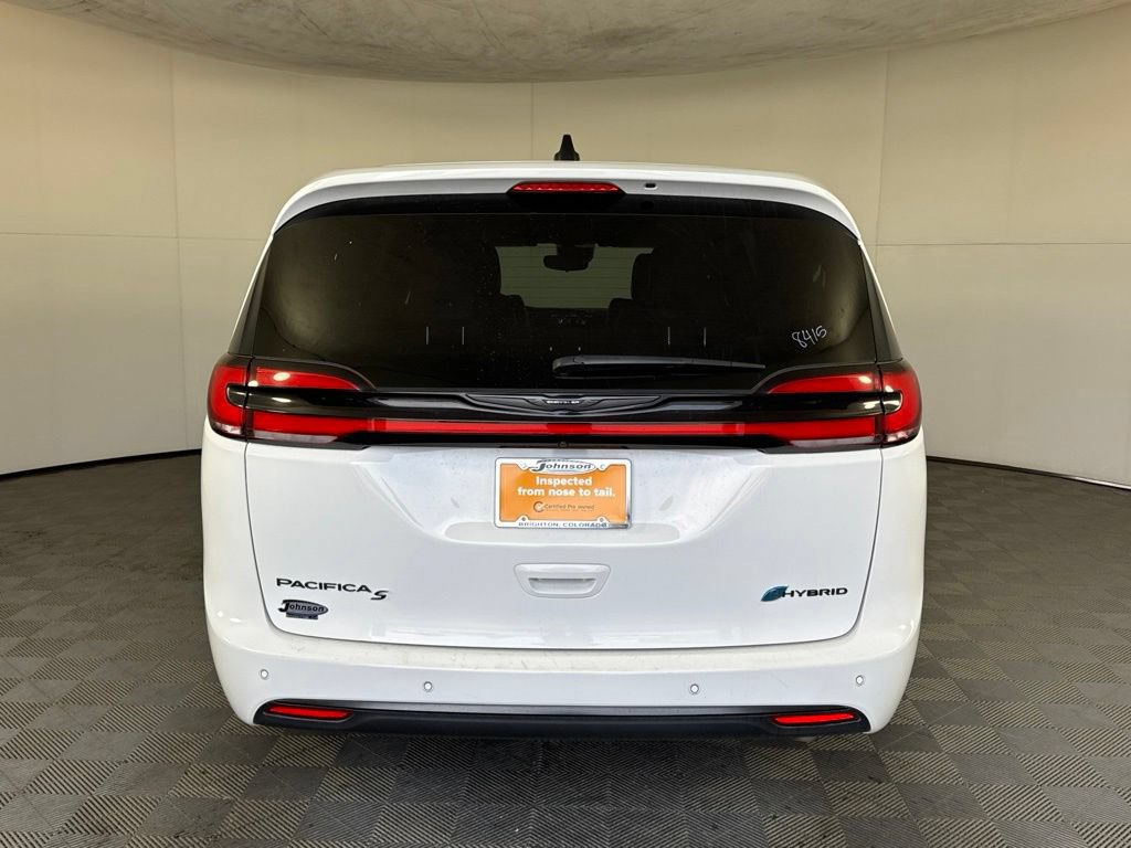 Certified 2024 Chrysler Pacifica Limited FWD image 7