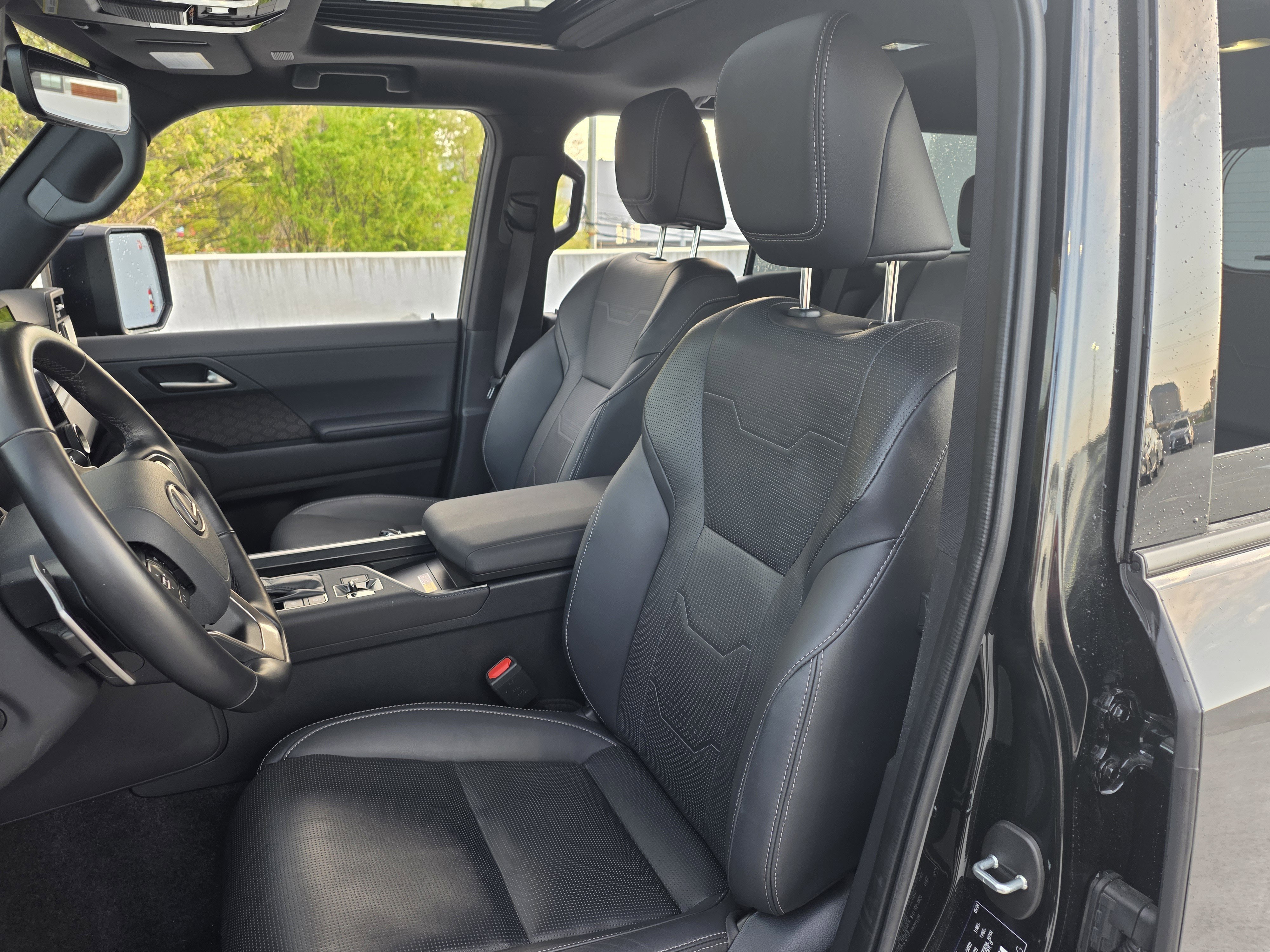 Certified 2024 Lexus GX 550 image 13