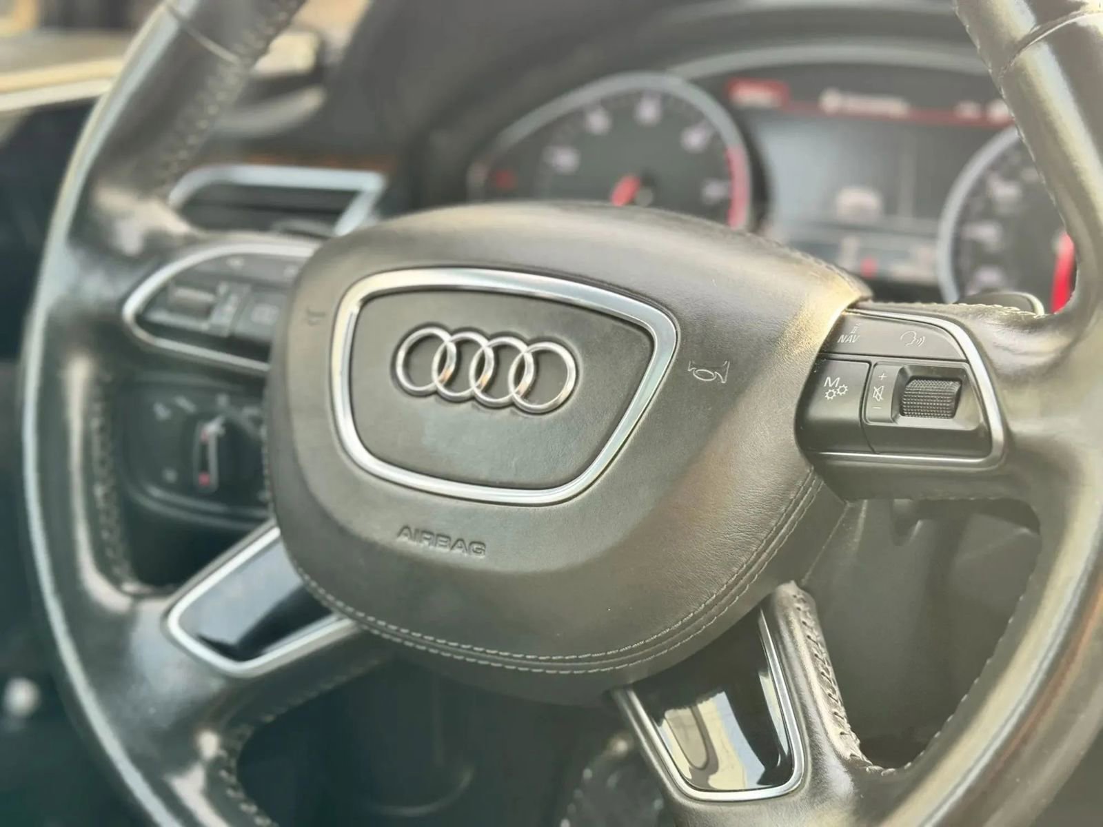 Used 2016 Audi A8 L 3.0T w/ Executive Package image 31