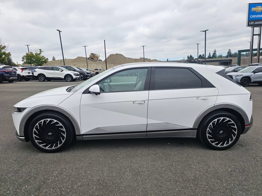Used 2023 Hyundai Ioniq 5 Limited AWD/4WD image 8