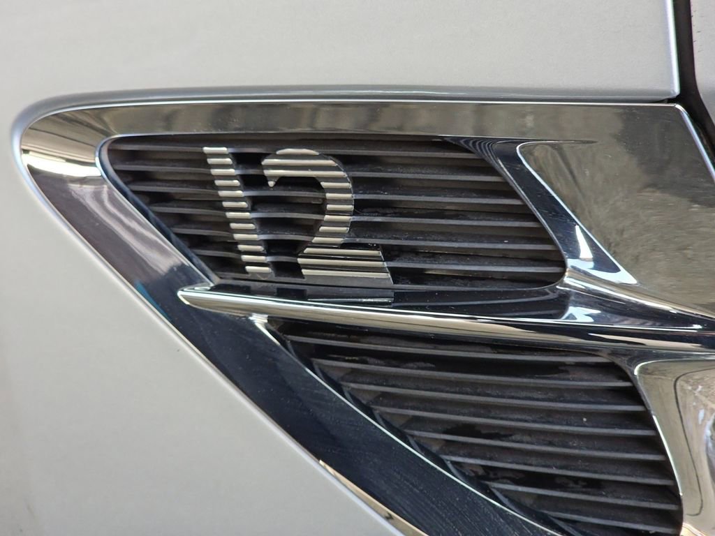 Used 2020 Bentley Continental GT image 26