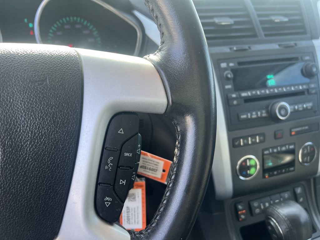 Used 2011 Chevrolet Traverse LT w/ Personal Connectivity Package image 22