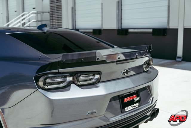 Used 2020 Chevrolet Camaro SS RWD image 39
