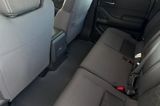 New 2026 Nissan Frontier SV w/ Tow Package AWD/4WD image 13