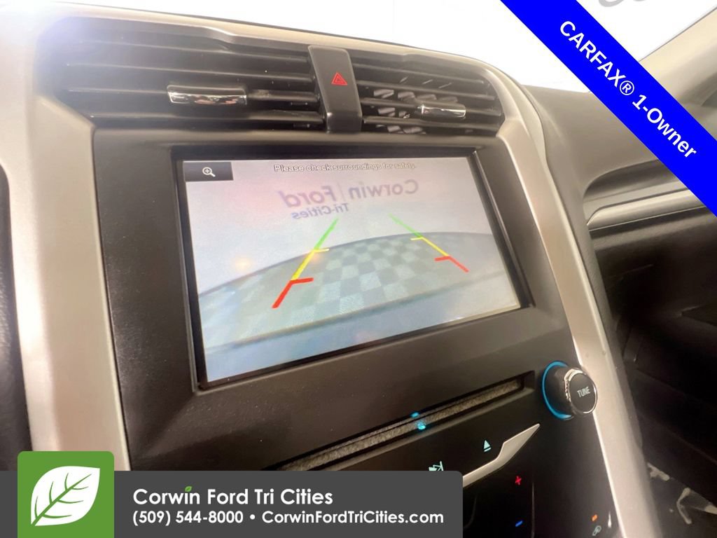 Used 2013 Ford Fusion SE FWD image 21