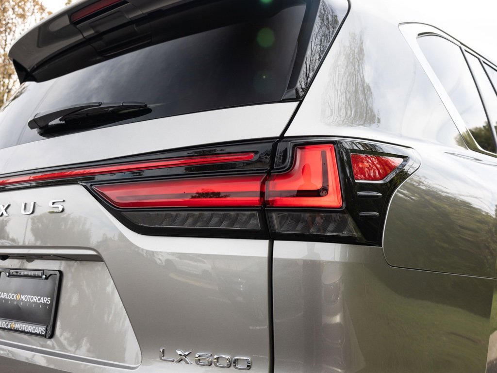 Used 2024 Lexus LX 600 4WD w/ Luxury Package image 41