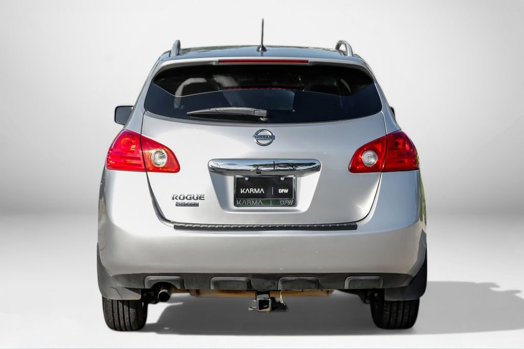 Used 2015 Nissan Rogue S w/ Convenience Package image 7