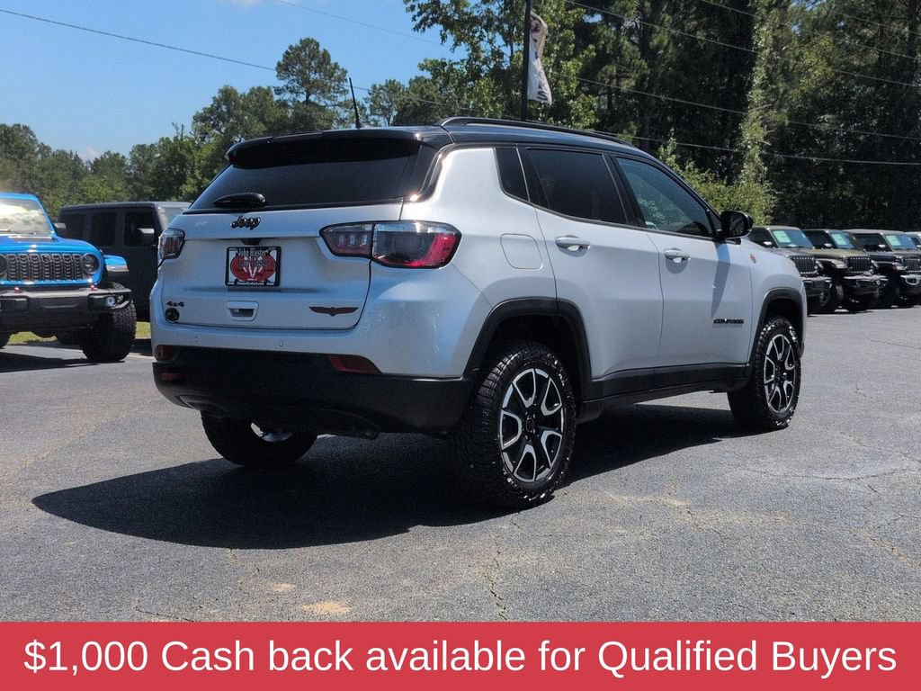 New 2026 Jeep Compass Trailhawk AWD/4WD image 3