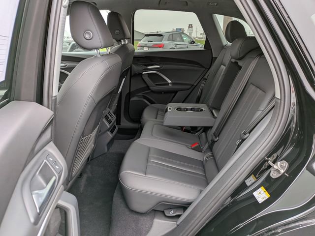 Used 2025 Audi Q5 Premium w/ Convenience Package AWD/4WD image 18